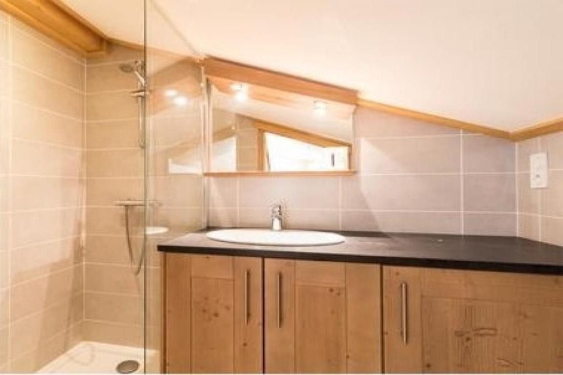 Modern 3 Bed Penthouse Apartment, Balcony & Garage, Close To Village & Ski Bus 사모엥 외부 사진