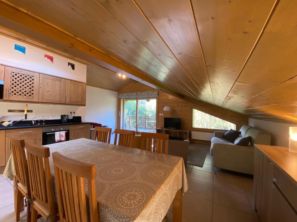 Modern 3 Bed Penthouse Apartment, Balcony & Garage, Close To Village & Ski Bus 사모엥 외부 사진