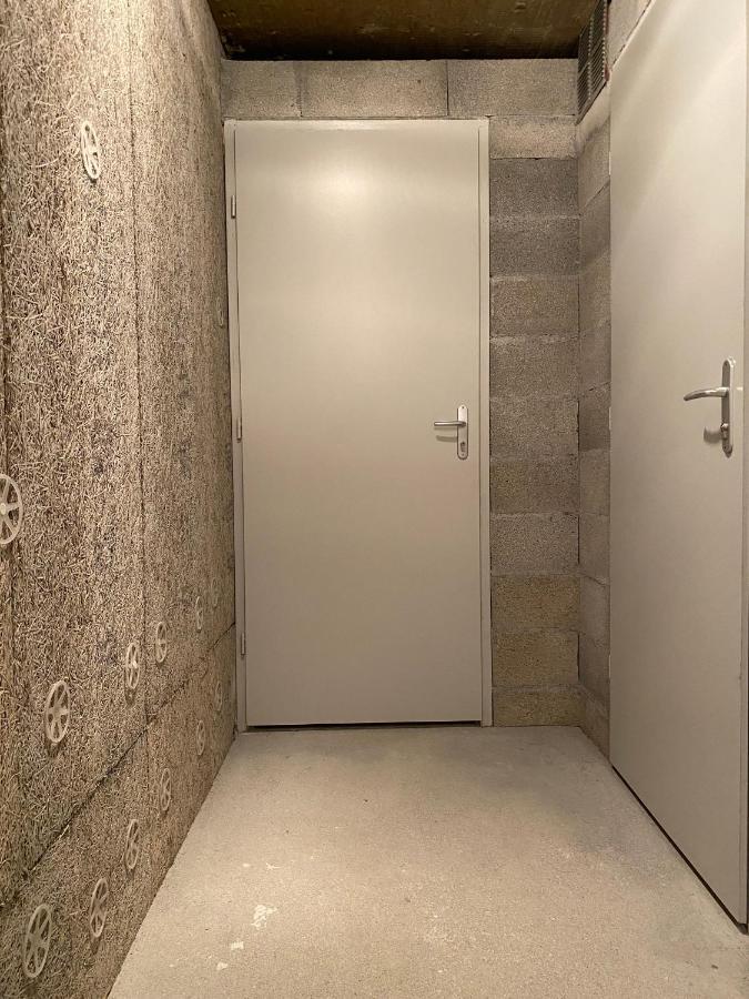 Modern 3 Bed Penthouse Apartment, Balcony & Garage, Close To Village & Ski Bus 사모엥 외부 사진
